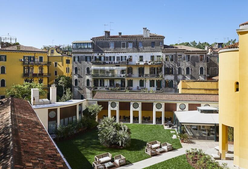 Отель Indigo Venice Sant Elena, An Ihg