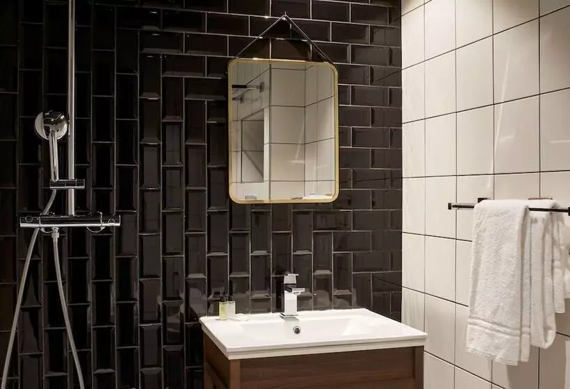 Отель Konti Bordeaux By Happyculture