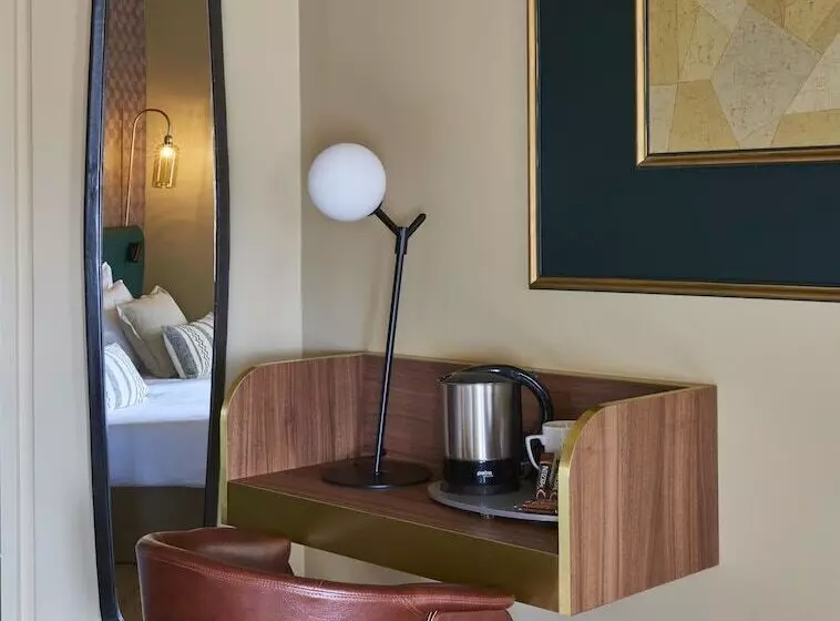 Отель Konti Bordeaux By Happyculture