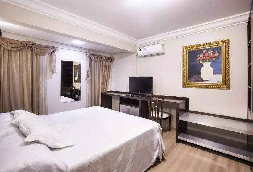 호텔 Lang Palace Fica No Centro Da Cidade