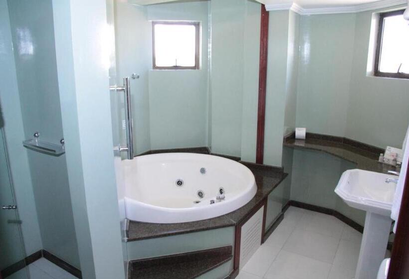 هتل Lang Palace Fica No Centro Da Cidade