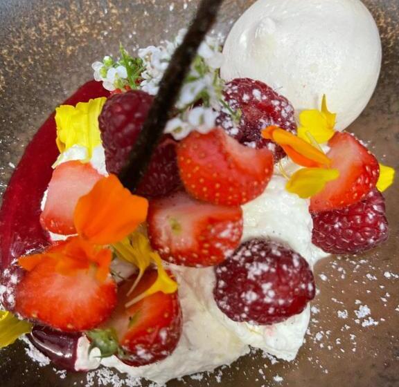 فندق Logis Des Sittelles