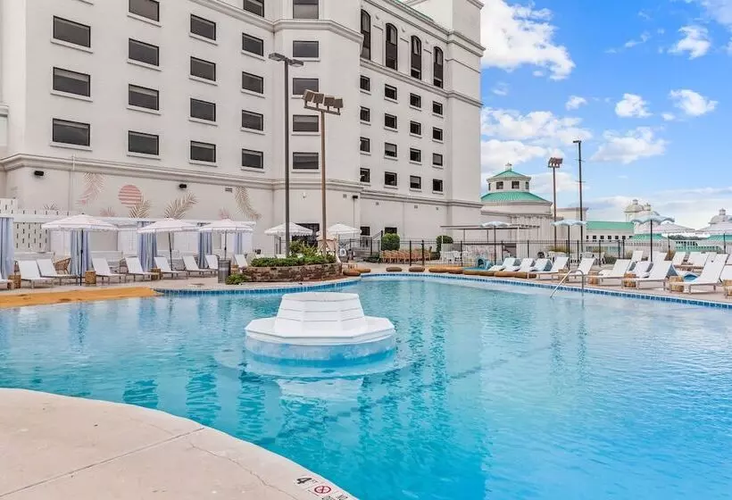 בית מלון כפרי Mulberry, A Wyndham