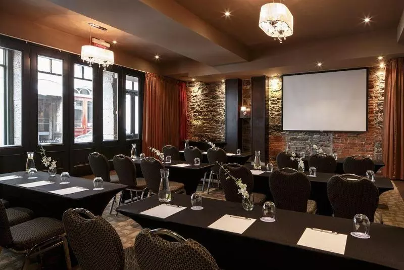 בית מלון כפרי Nelligan