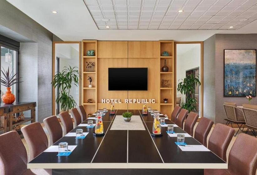 فندق Republic San Diego, Autograph Collection