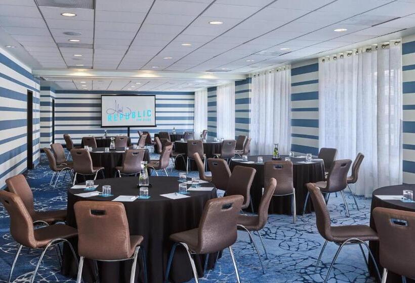 فندق Republic San Diego, Autograph Collection