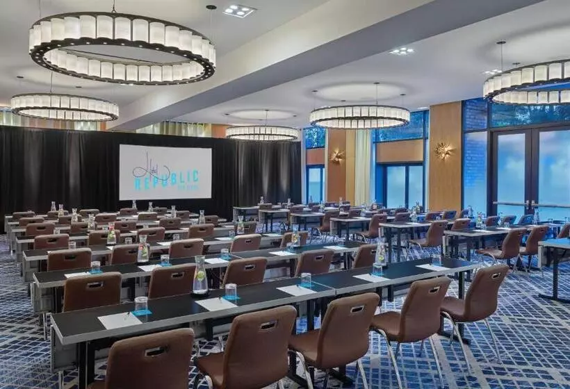 Отель Republic San Diego, Autograph Collection