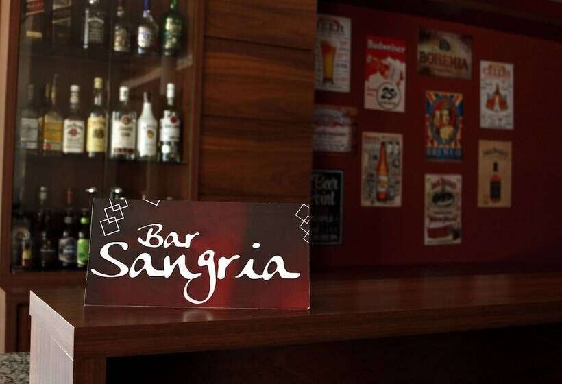 Отель Sj Executive San Juan Curitiba