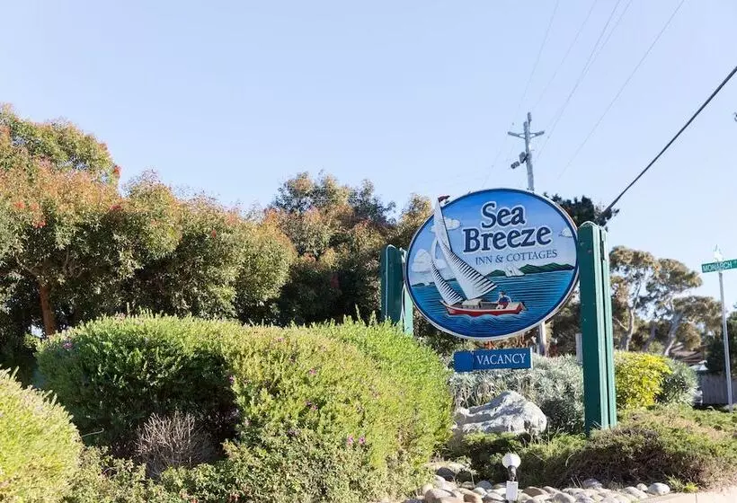 ホテル Sea Breeze Inn  Pacific Grove