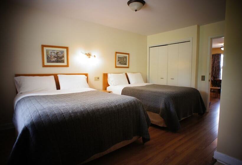 هتل Silverwood Inn & Suites