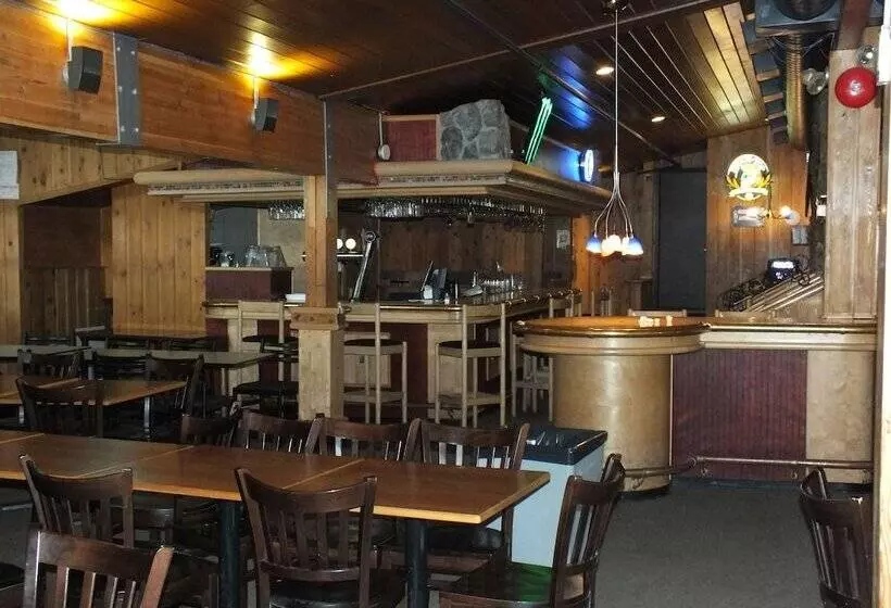 בית מלון כפרי Stoneham