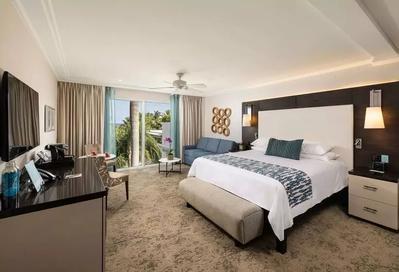 The Palms Hotel & Spa