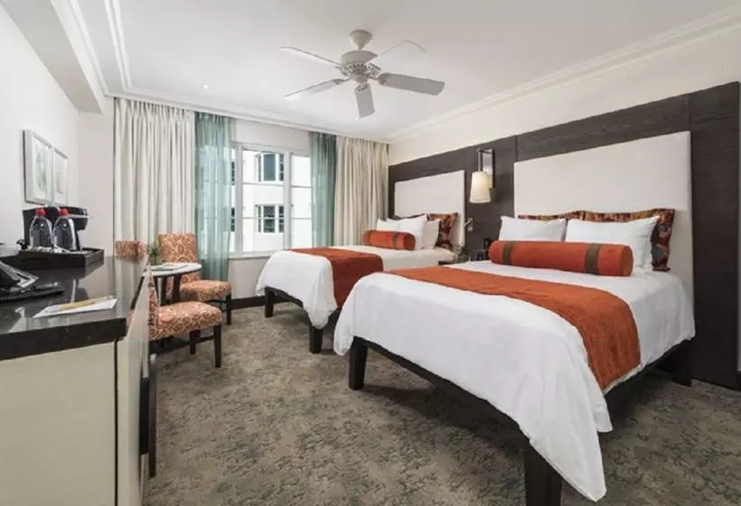 The Palms Hotel & Spa