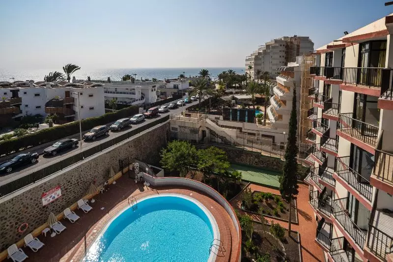 RT Apartamentos Guinea