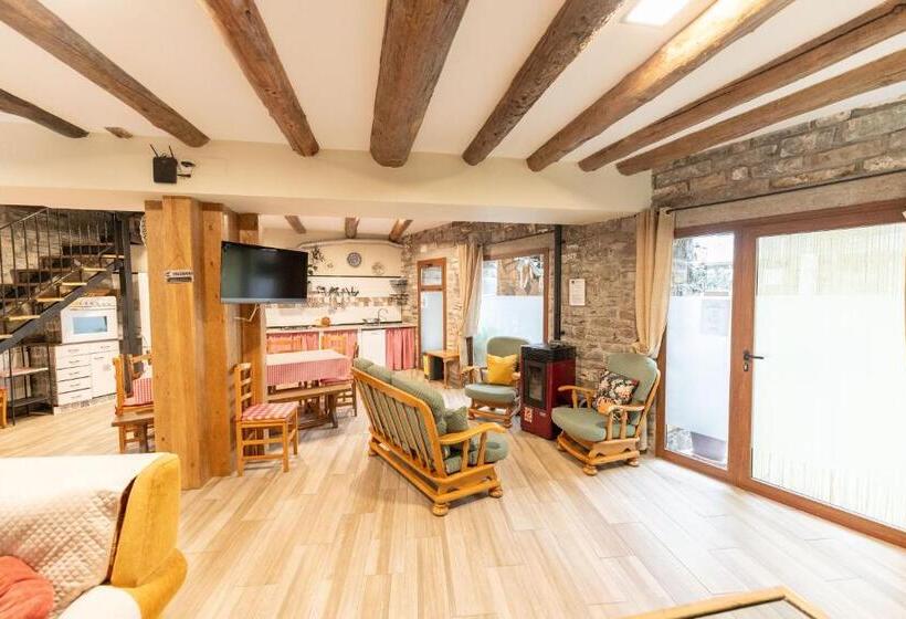 مبيت وإفطار Casa Rural Maza Especial Grupos