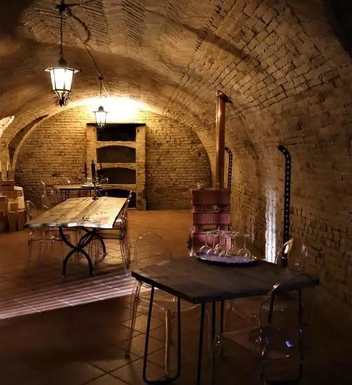 Aamiaismajoitus (B&B) Tenuta Le More