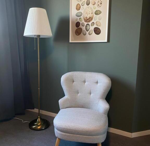 De La Gardie Park Vandrarhem Hostel