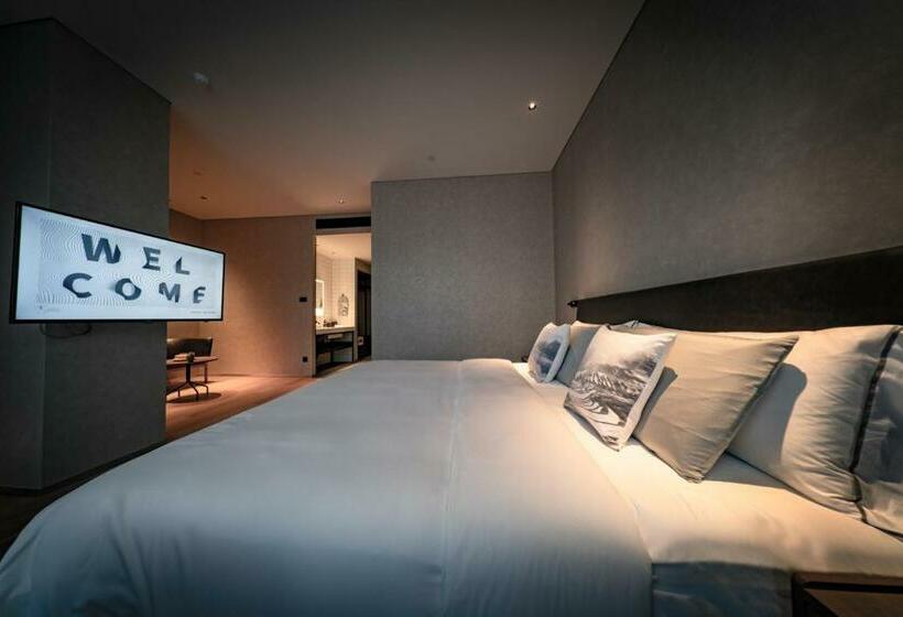 בית מלון כפרי 35