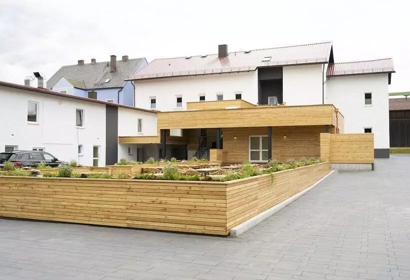 Hotelli Holzfellas Home