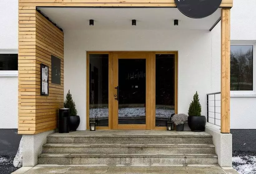 Hotelli Holzfellas Home