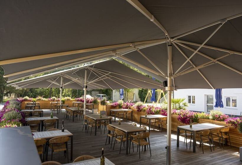 ホテル Holzfellas Home