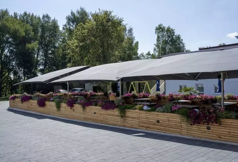 Hotelli Holzfellas Home