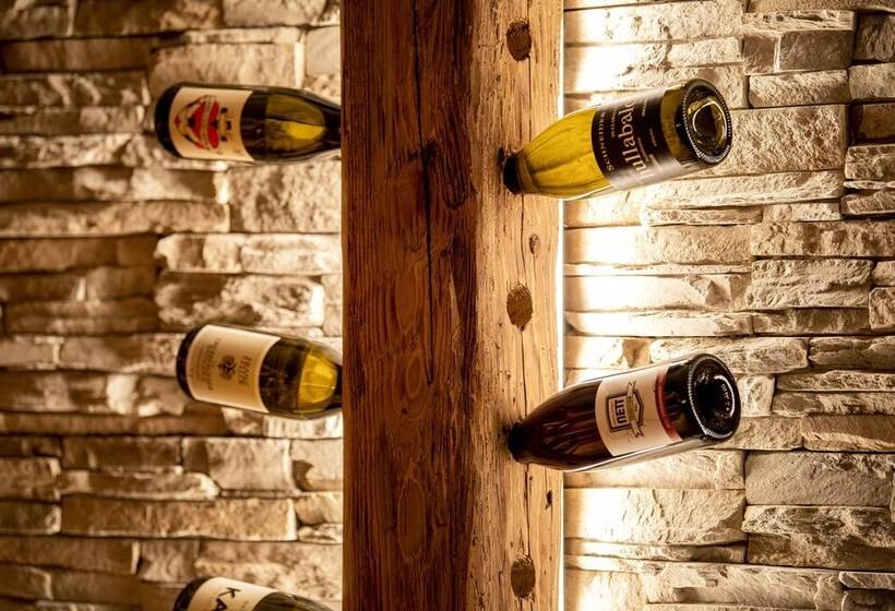 ホテル Holzfellas Home