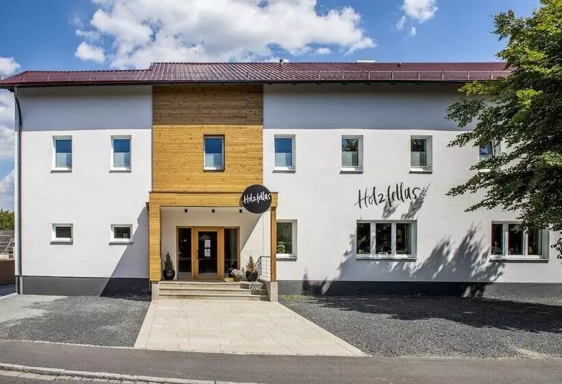 Hotelli Holzfellas Home