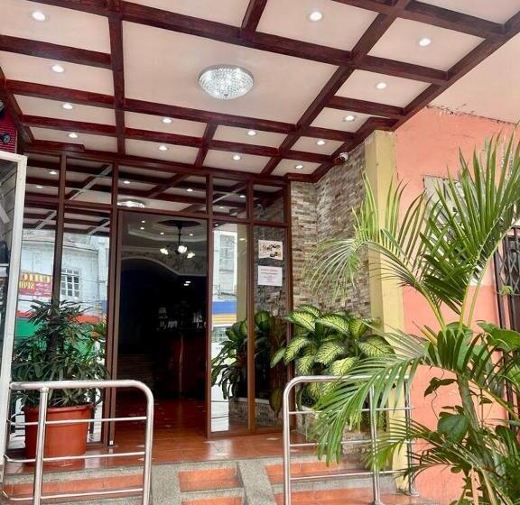 فندق House Center