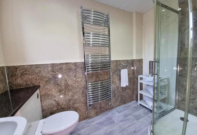 酒店 The Globe Inn