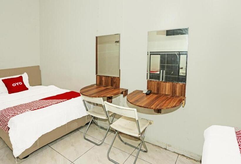 פנסיון Collection O Sky Airlines Near Mandaya Royal Hospital