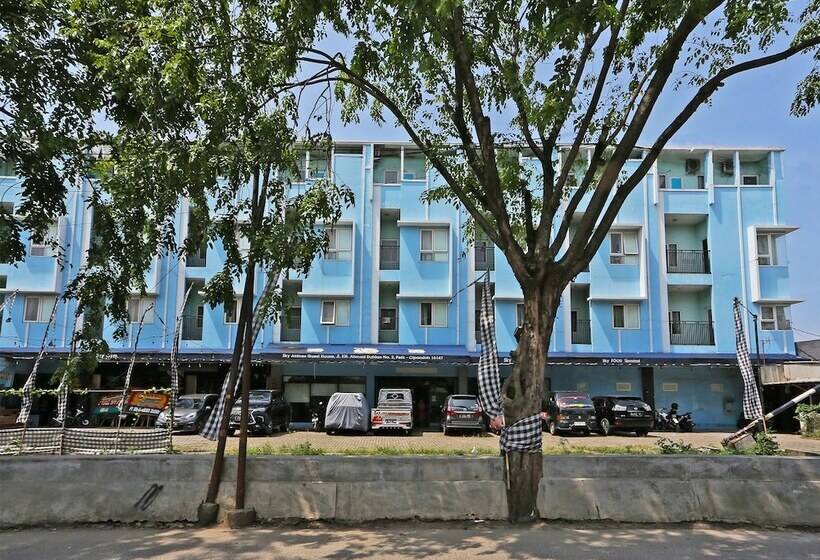 פנסיון Collection O Sky Airlines Near Mandaya Royal Hospital