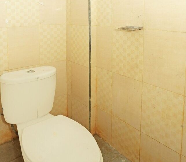 פנסיון Collection O Sky Airlines Near Mandaya Royal Hospital