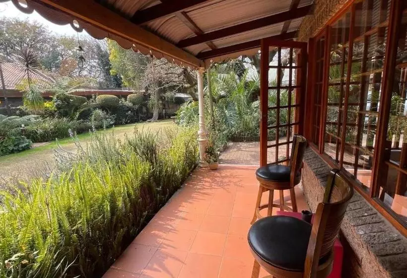 Majatalo Hidden Gem Art Guesthouse , One Of A Kind