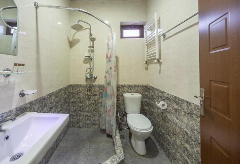 Tskaltubo Hotel Terrace