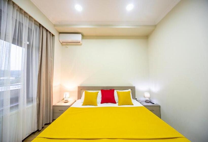 Tskaltubo Hotel Terrace