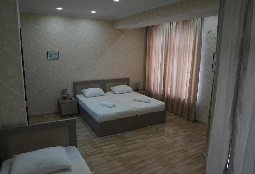 Tskaltubo Hotel Terrace