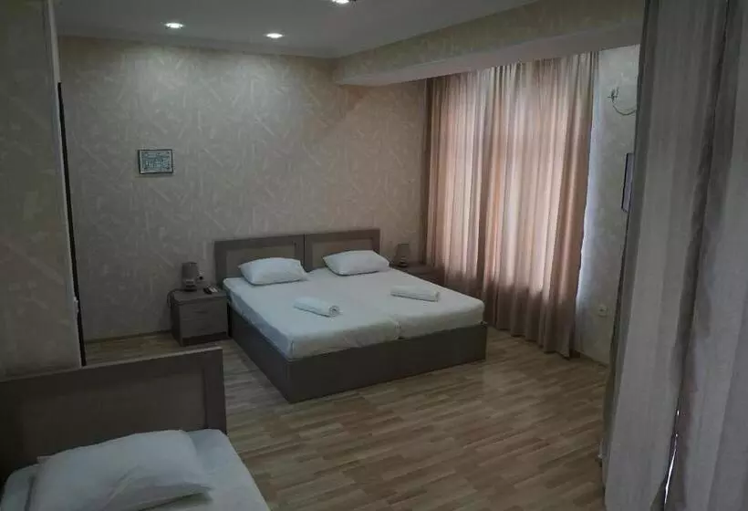 Tskaltubo Hotel Terrace