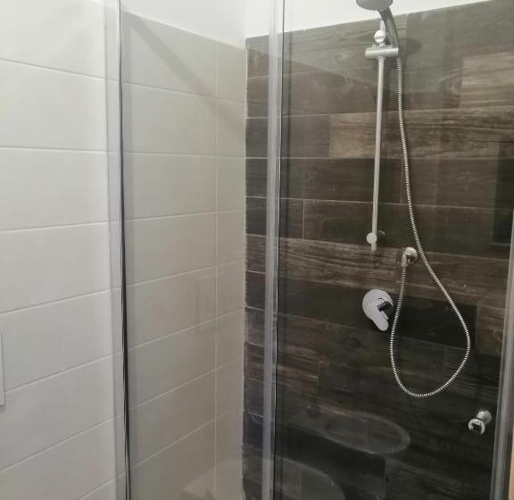 민박 Big Mama Jungle Rooms