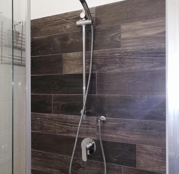 민박 Big Mama Jungle Rooms