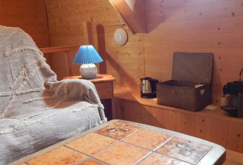 ベッドアンドブレックファースト Les Chambres De L'escotais