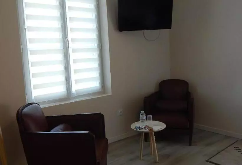 ベッドアンドブレックファースト Les Chambres De L'escotais