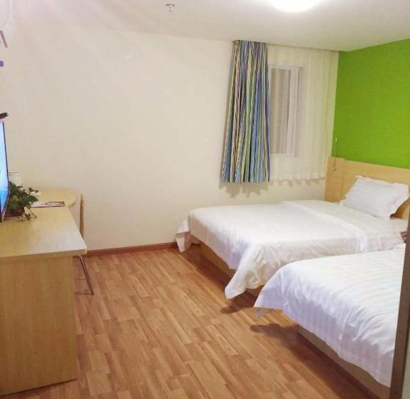 בית מלון כפרי 7days Inn Yibin Boxi City Center Branch