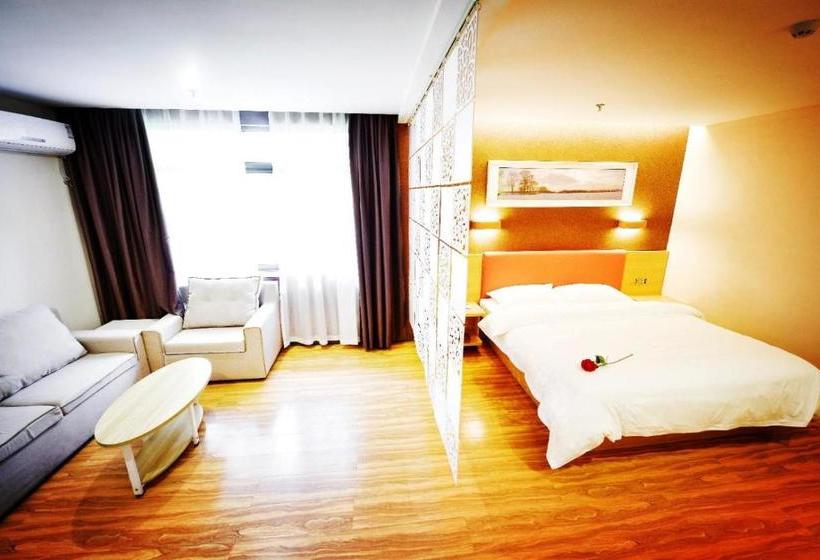 Hotel 7days Premium Chongqing Tongliang District Government Pedestrian Street Branch