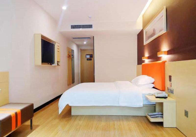 Hotel 7days Premium Heze Train Station Branch