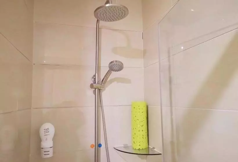 ホテル 7days Premium Heze Train Station Branch