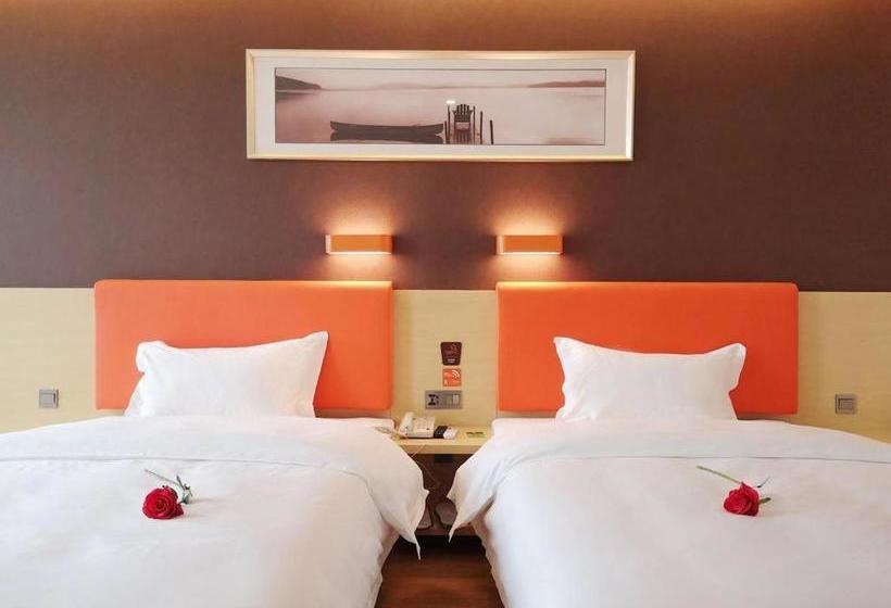 Hotel 7days Premium Heze Train Station Branch