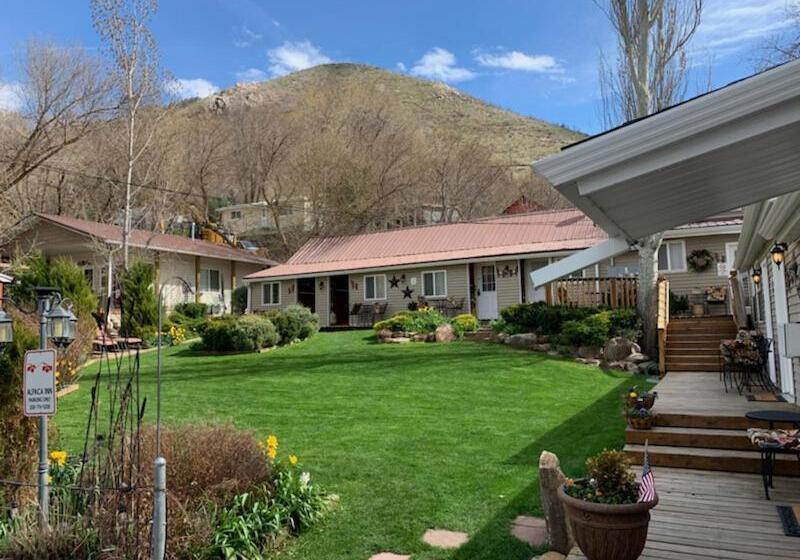 ホテル Alpaca Inn