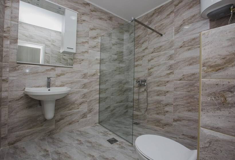 בית מלון כפרי Dapčević