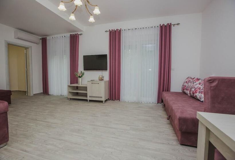 בית מלון כפרי Dapčević